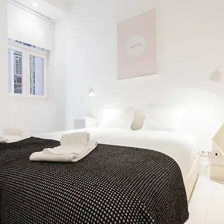 Baixa Tile Blue By Lu Holidays