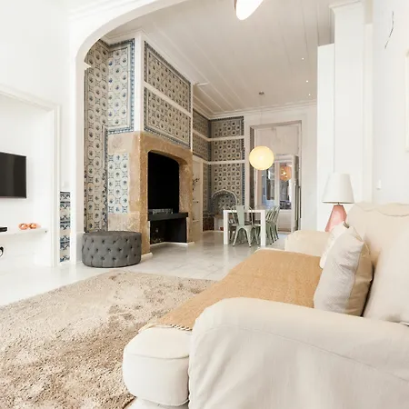 Baixa Tile Blue By Lu Holidays